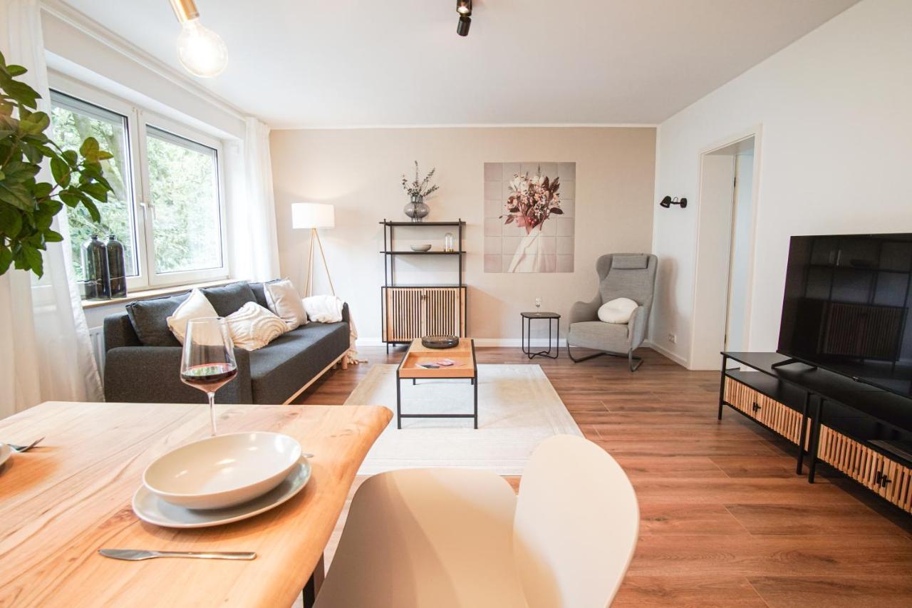 Homefy Bright And Cozy Holiday Apartment - Washer & Dryer - Free Parking Essen Kültér fotó